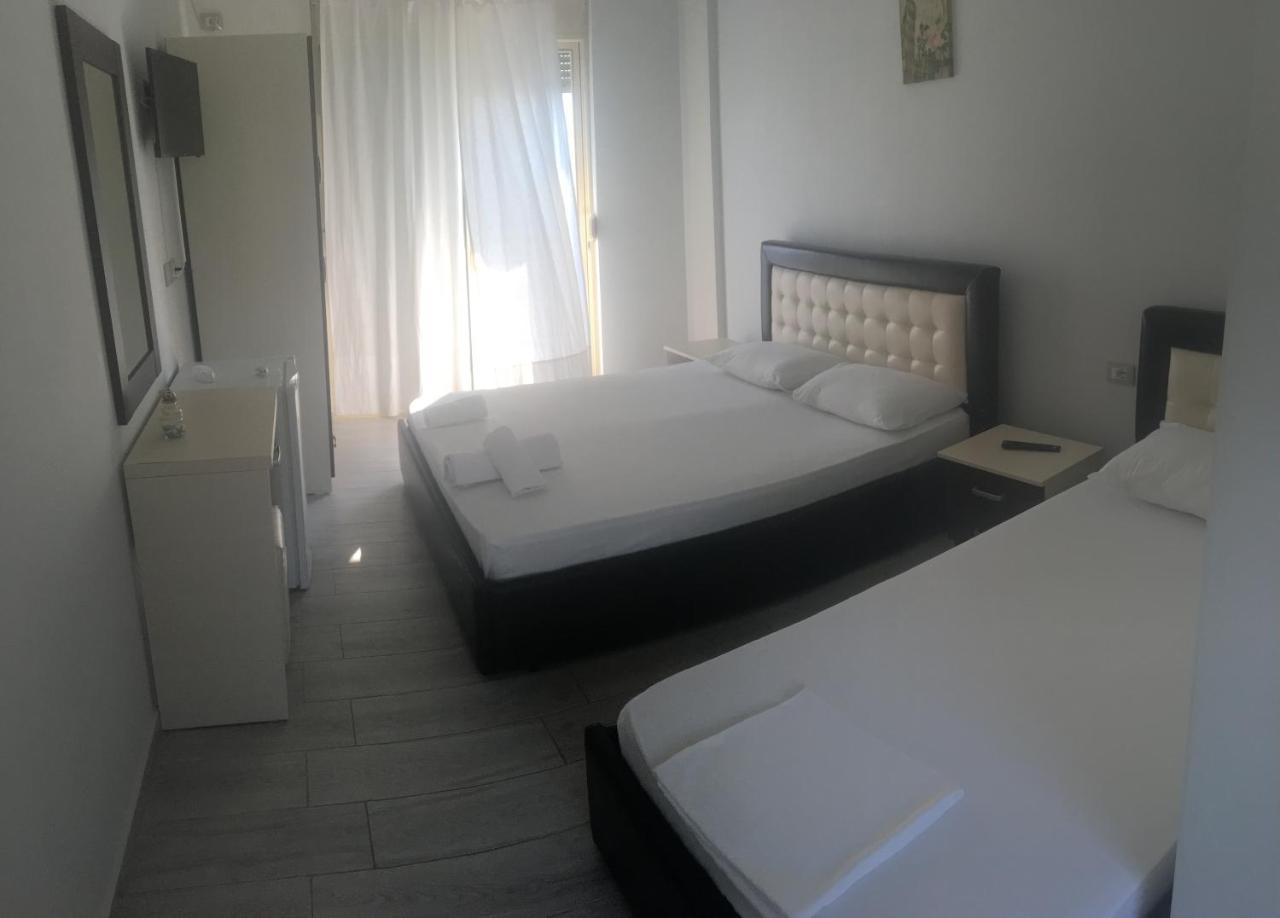 Sea View Hotel Dhërmi 外观 照片