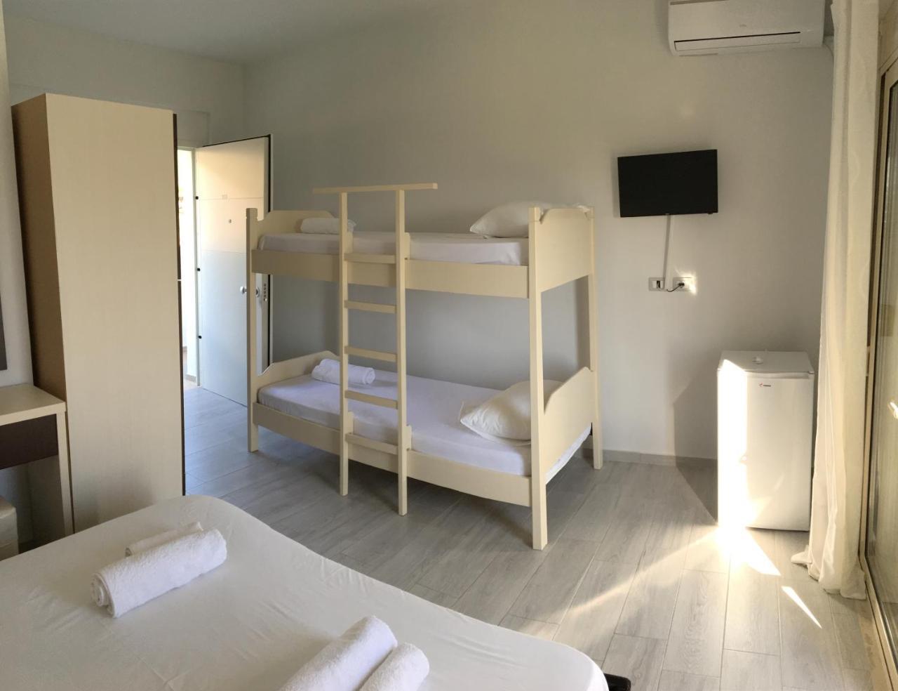 Sea View Hotel Dhërmi 外观 照片