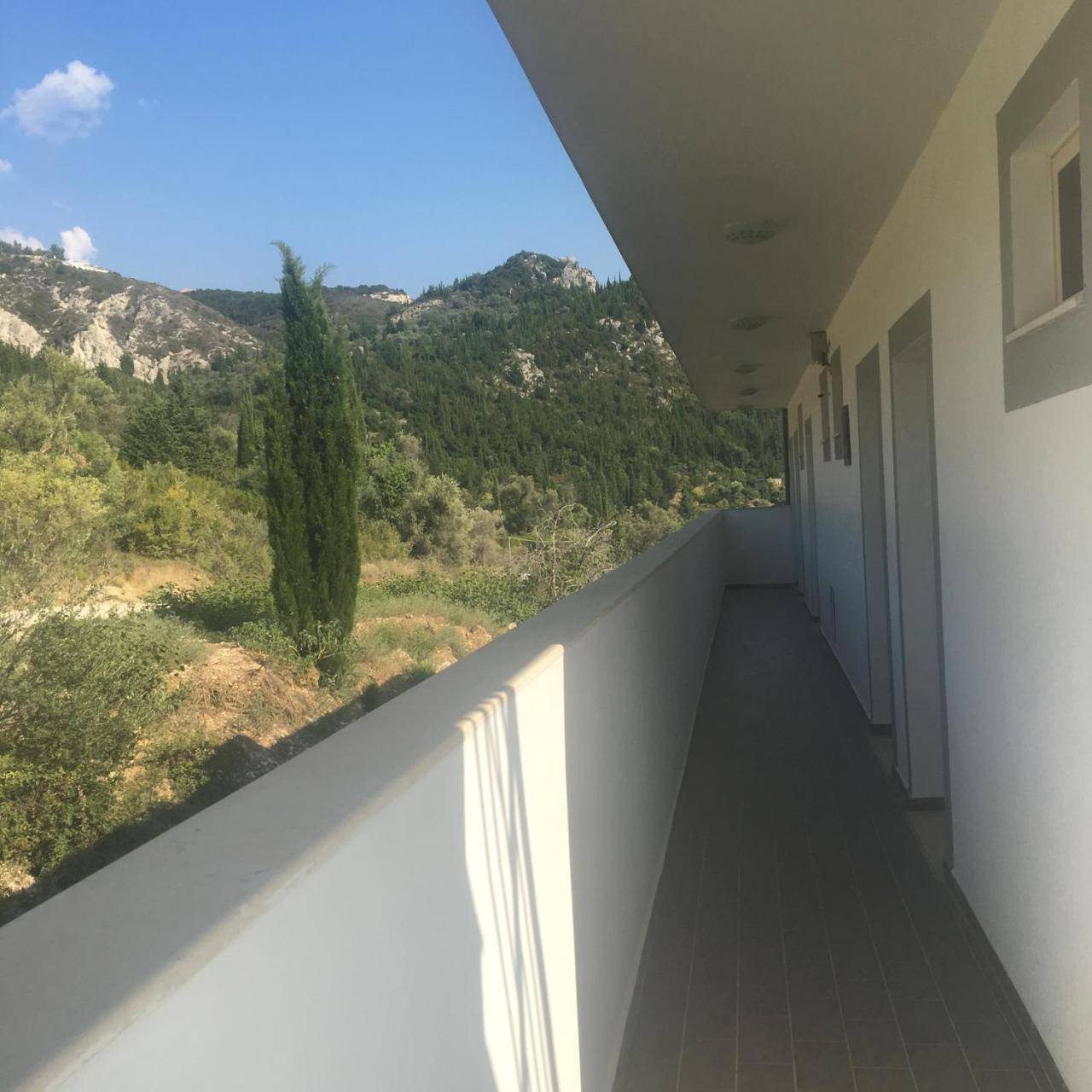 Sea View Hotel Dhërmi 外观 照片