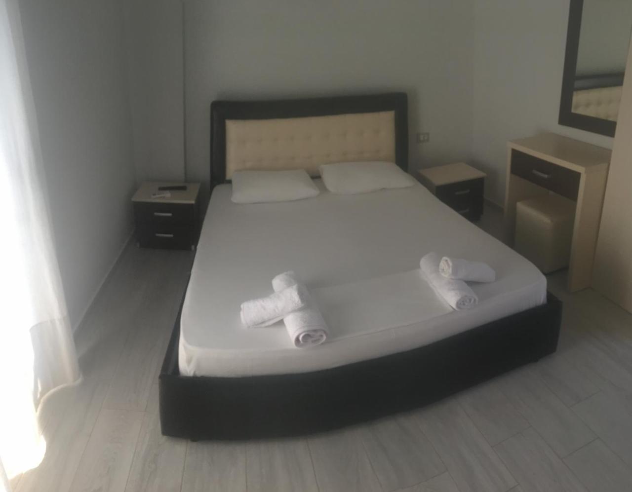 Sea View Hotel Dhërmi 外观 照片