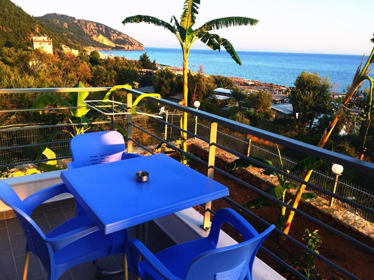 Sea View Hotel Dhërmi 外观 照片